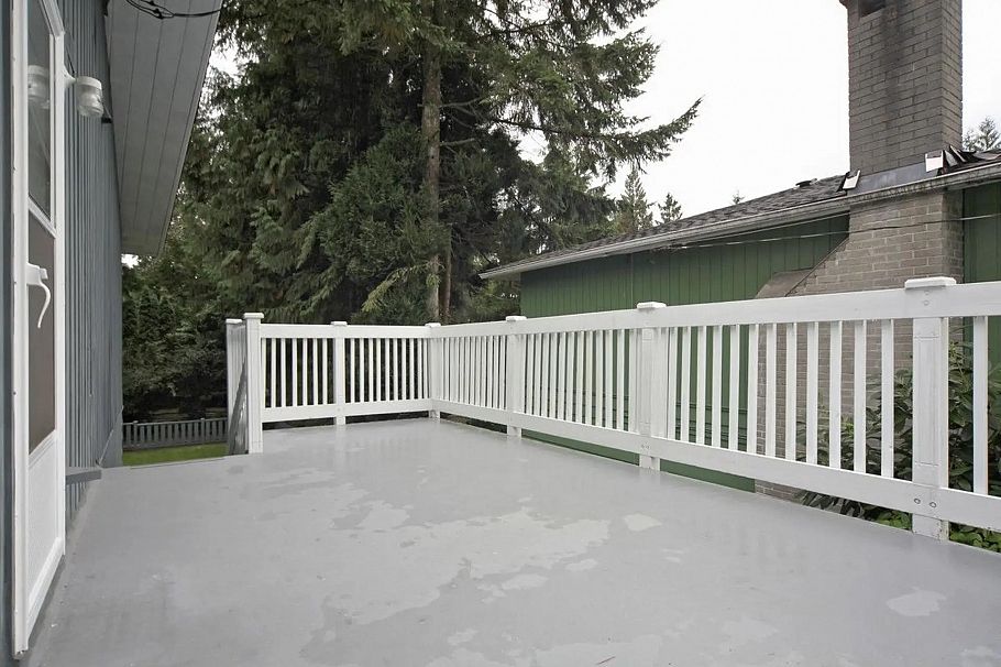 1025 Clements Avenue North Vancouver, BC - 13