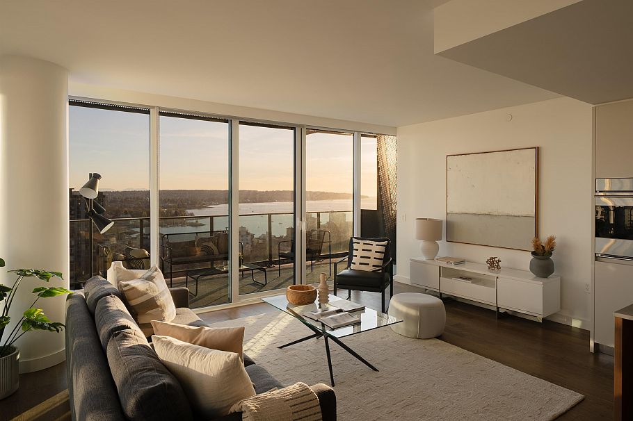 1503 1365 Davie Street Vancouver, BC - 2