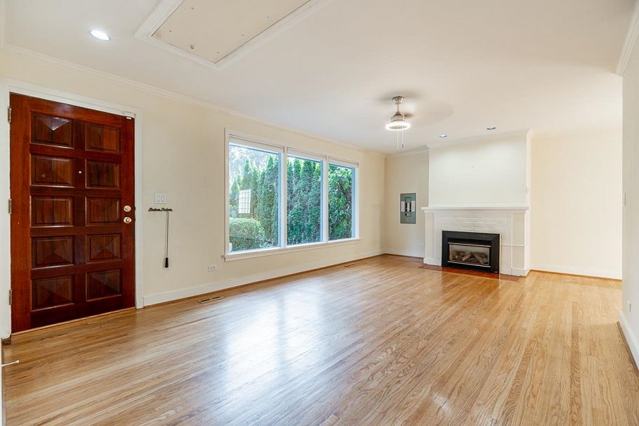 3084 Paisley Road North Vancouver, BC - 7