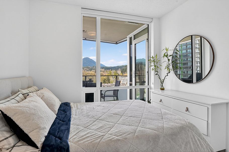 1401 1550 Fern Street North Vancouver, BC - 13