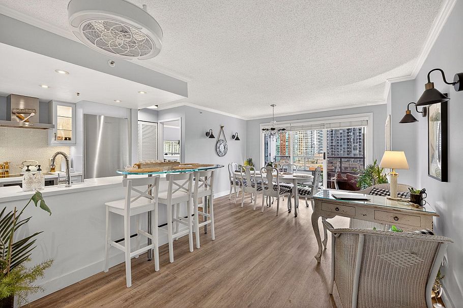 1108 1060 Alberni Street Vancouver, BC - 1