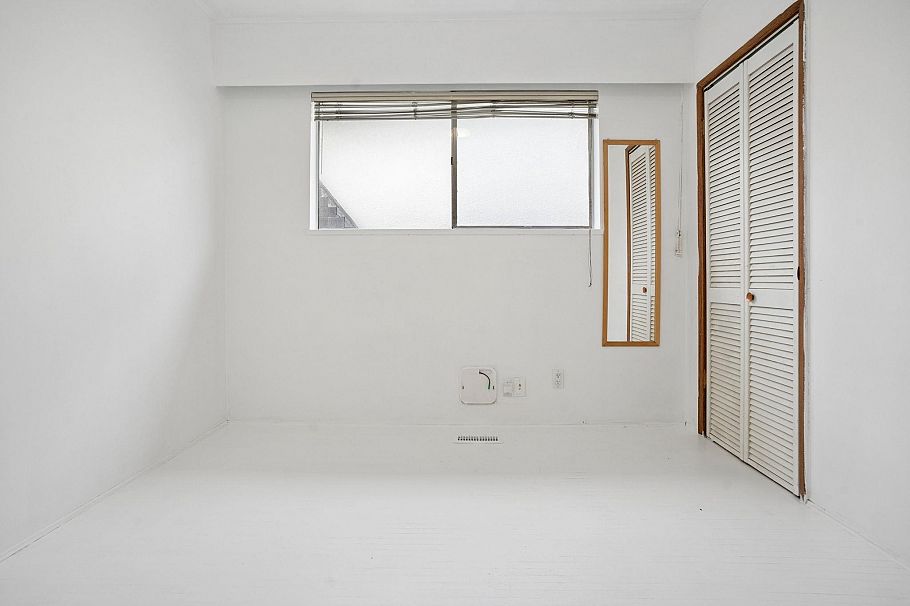 585 W 65th Avenue Vancouver, BC - 12