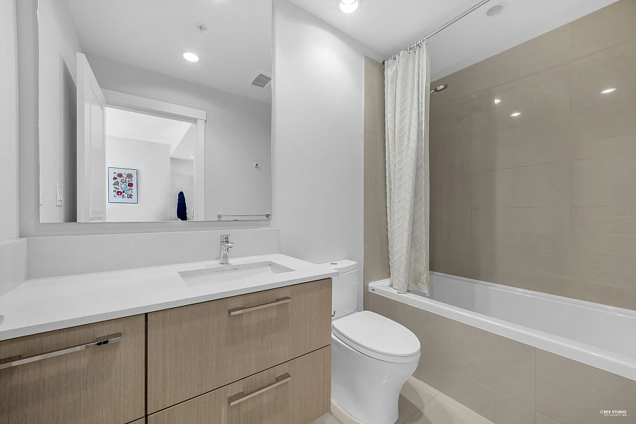 107 5687 Gray Avenue Vancouver, BC - 24