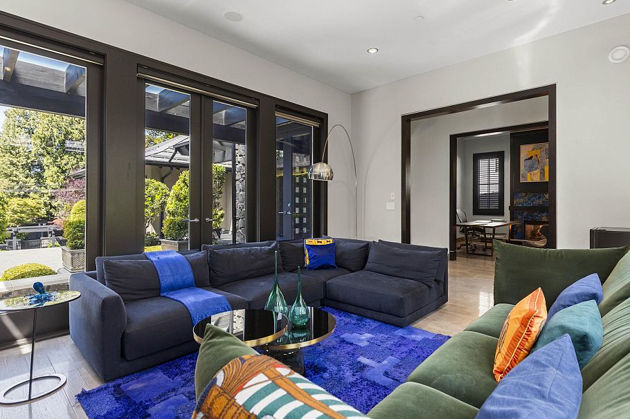 6448 Macdonald Street Vancouver, BC - 5