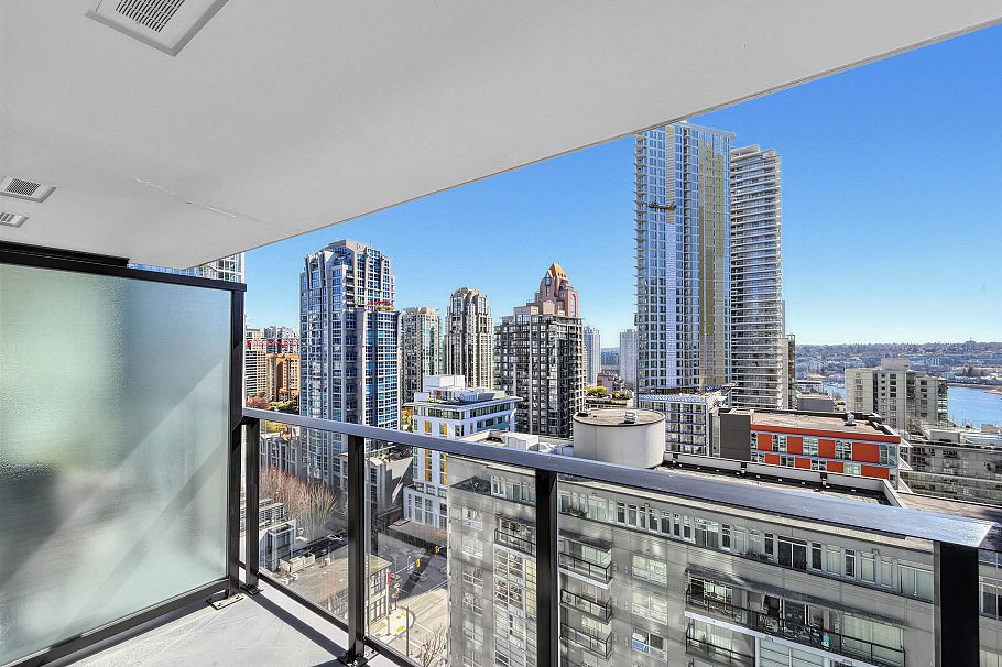 1705 1325 Rolston Street Vancouver, BC - 24