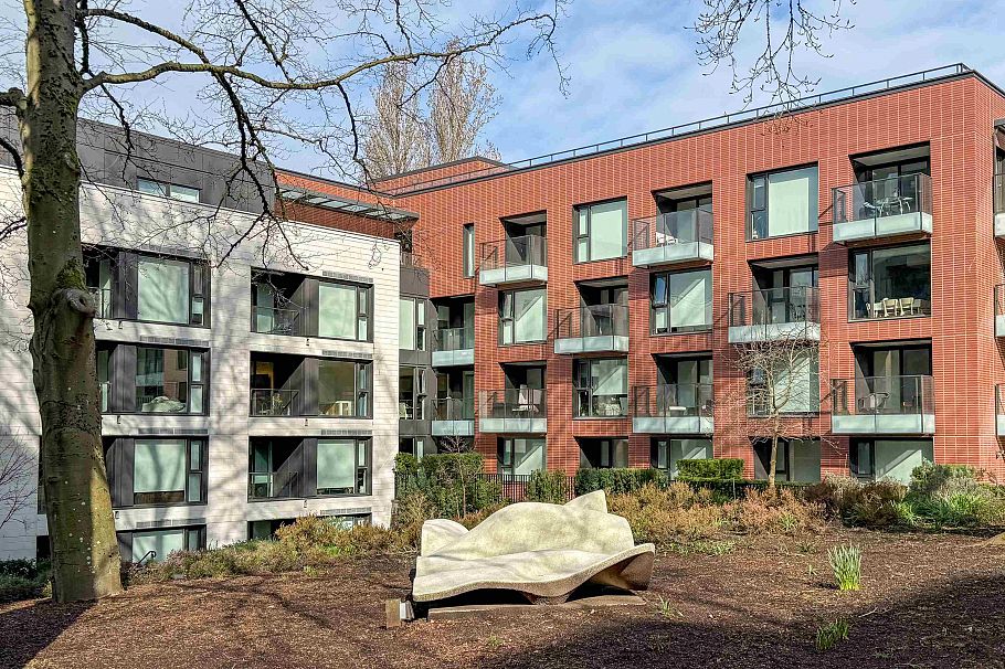 101 7128 Adera Street Vancouver, BC - 23