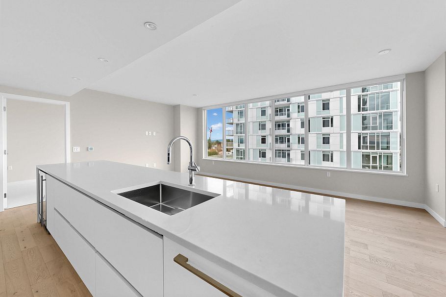 803 485 W 42nd Avenue Vancouver, BC - 9