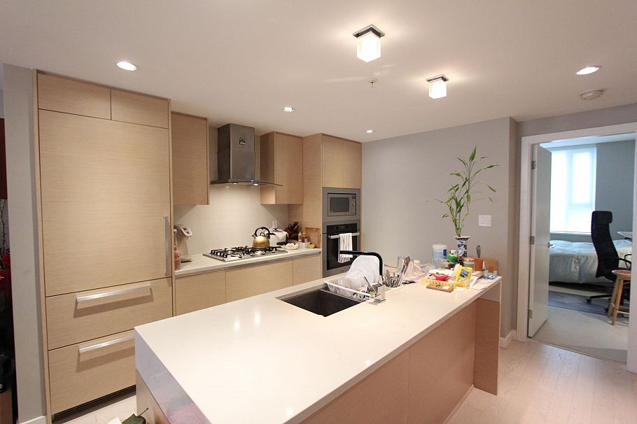 202 505 W 30th Avenue Vancouver, BC - 7