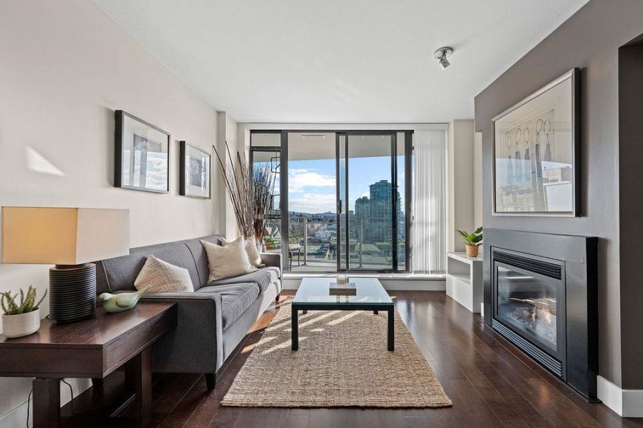 1209 155 W 1st Street North Vancouver, BC - 9