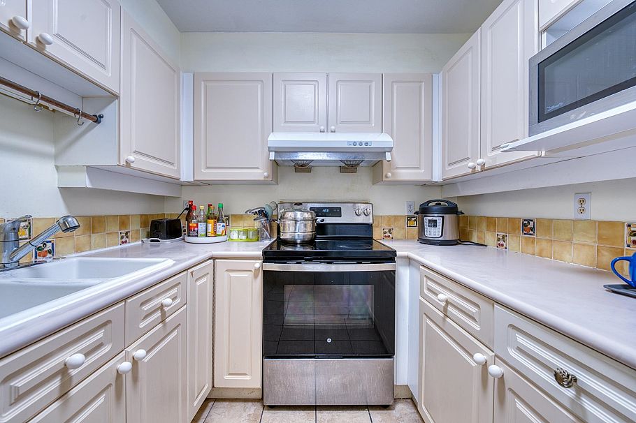 207 3738 Norfolk Street Burnaby, BC - 7