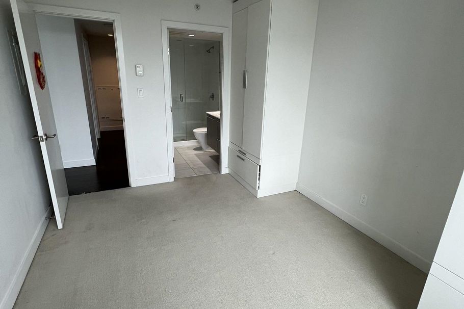 1706 8031 Nunavut Lane Vancouver, BC - 10