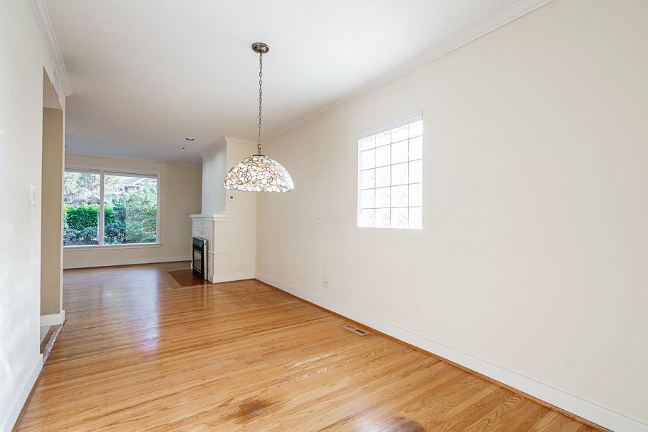 3084 Paisley Road North Vancouver, BC - 11