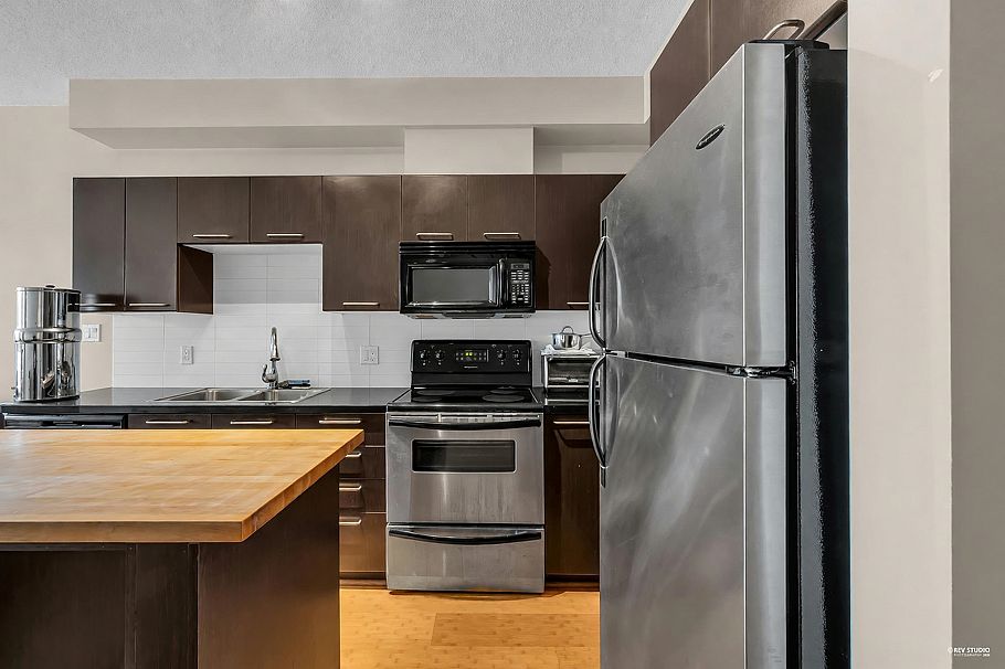 308 205 E 10th Avenue Vancouver, BC - 6