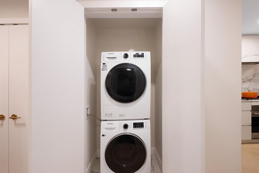 102 3668 W 10th Avenue Vancouver, BC - 25