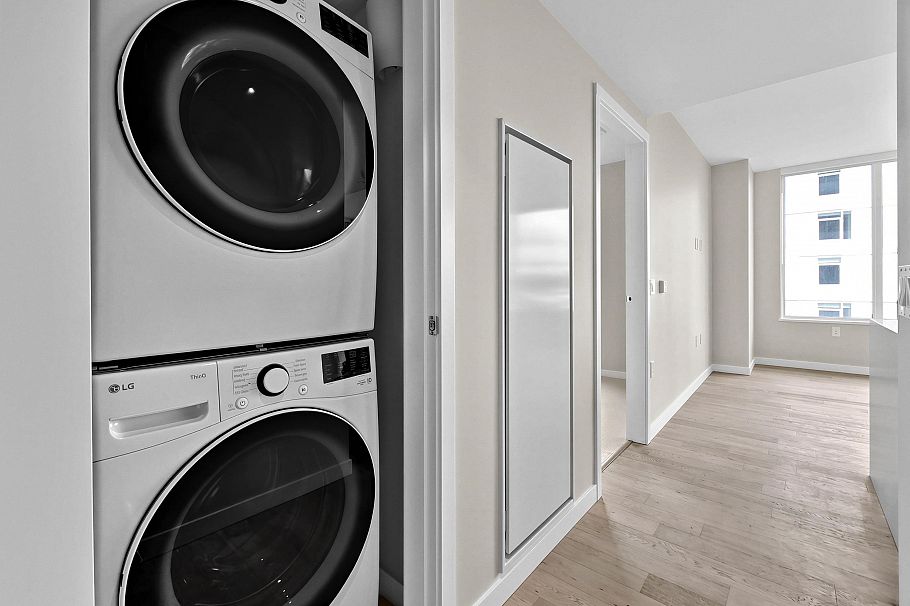 803 485 W 42nd Avenue Vancouver, BC - 19