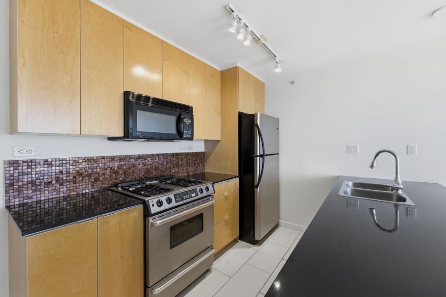 1205 989 Beatty Street Vancouver, BC - 9