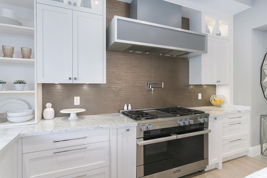 4090 Sunnycrest Drive North Vancouver, BC - 9