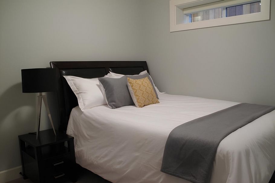 4148 W 10TH AVENUE, Vancouver BC V6R 2H3 Vancouver, BC - 3