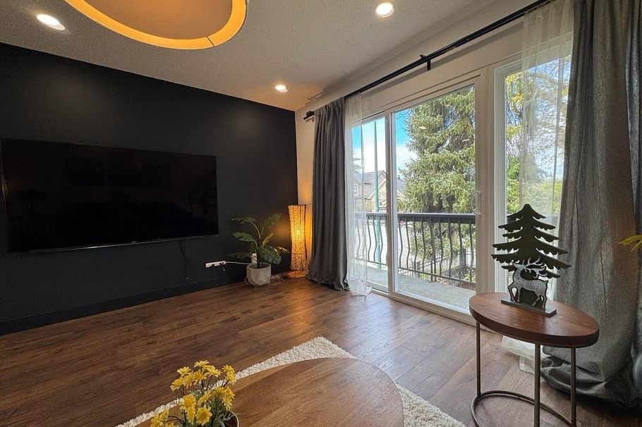 2790 W 12th Avenue Vancouver, BC - 6