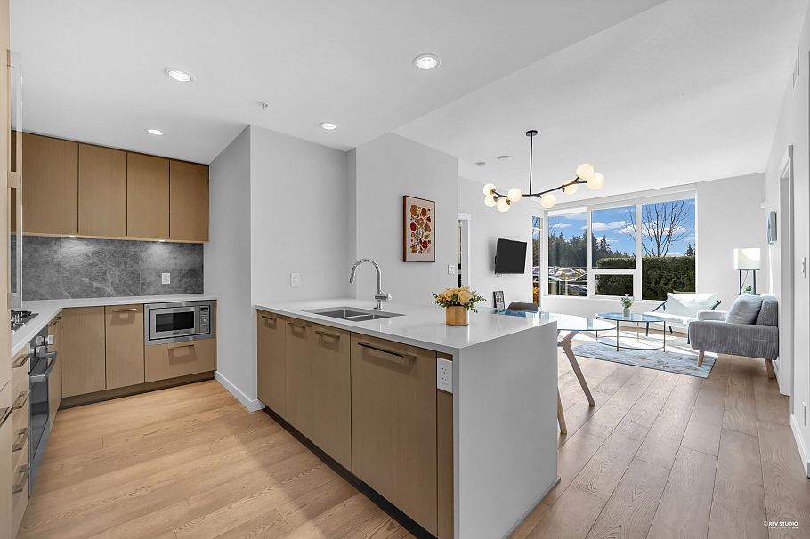 107 5687 Gray Avenue Vancouver, BC - 3