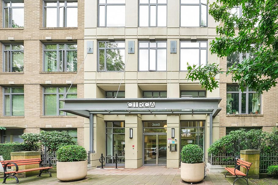 1808 3660 Vanness Avenue Vancouver, BC - 1