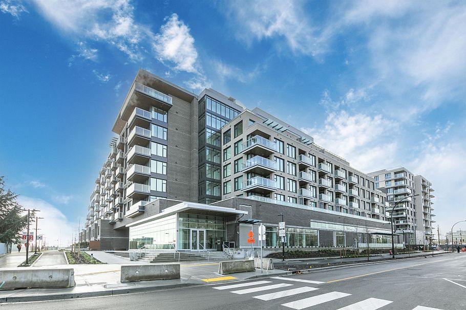 307 755 Harbourside Drive West Vancouver, BC - 35