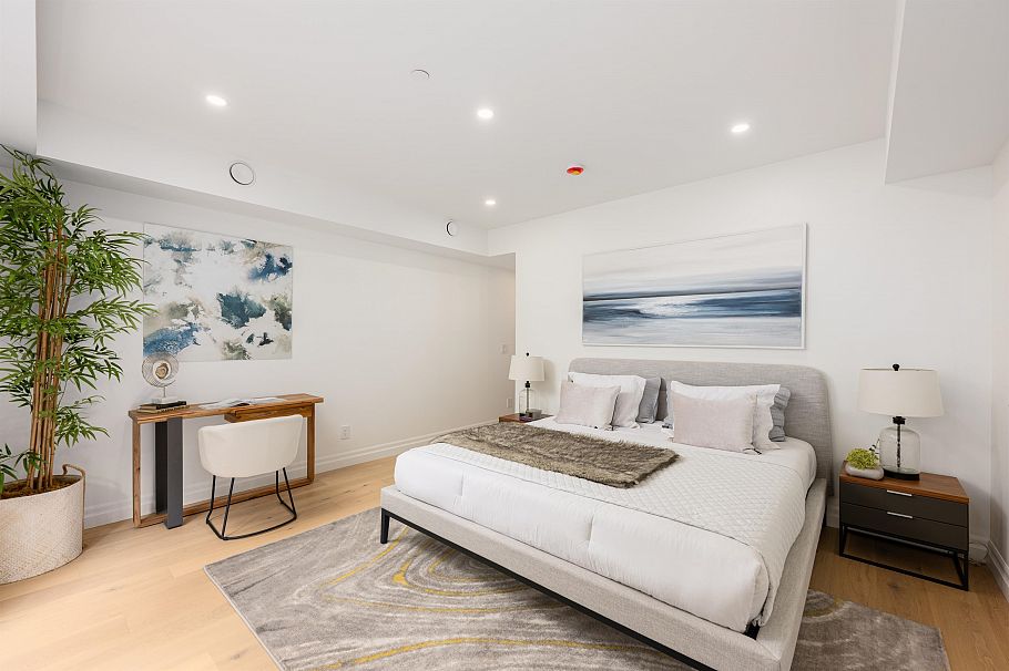 2014 W 15th Avenue Vancouver, BC - 24