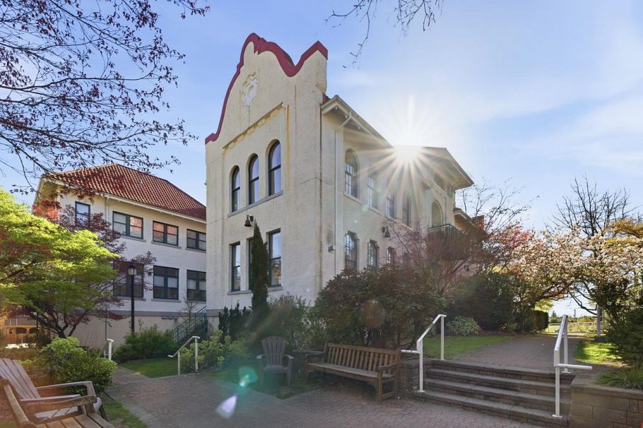 20 3428 Adanac Street Vancouver, BC - 30