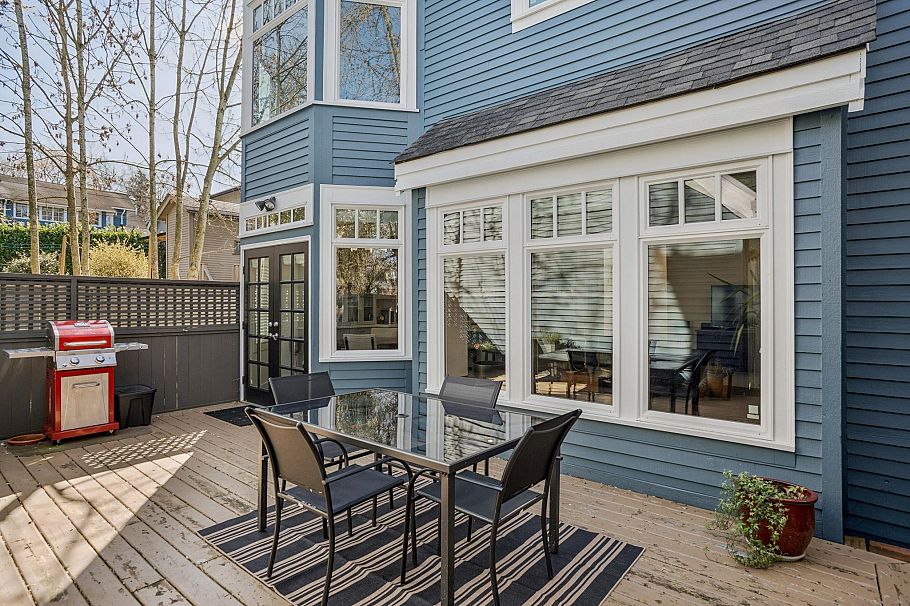 3537 W 5th Avenue Vancouver, BC - 18