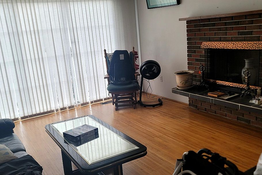 549 Renfrew Street Vancouver, BC - 1