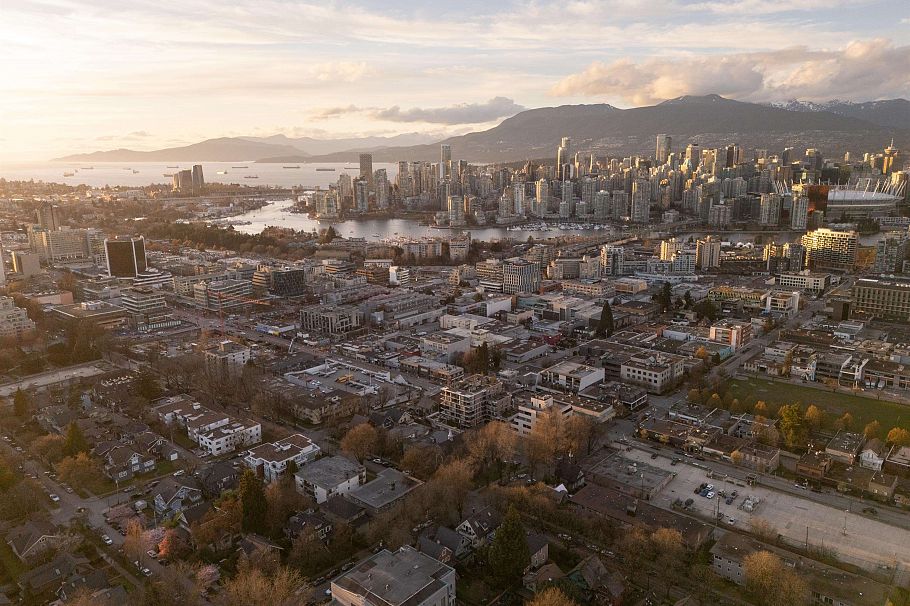 170 W 10th Avenue Vancouver, BC - 36