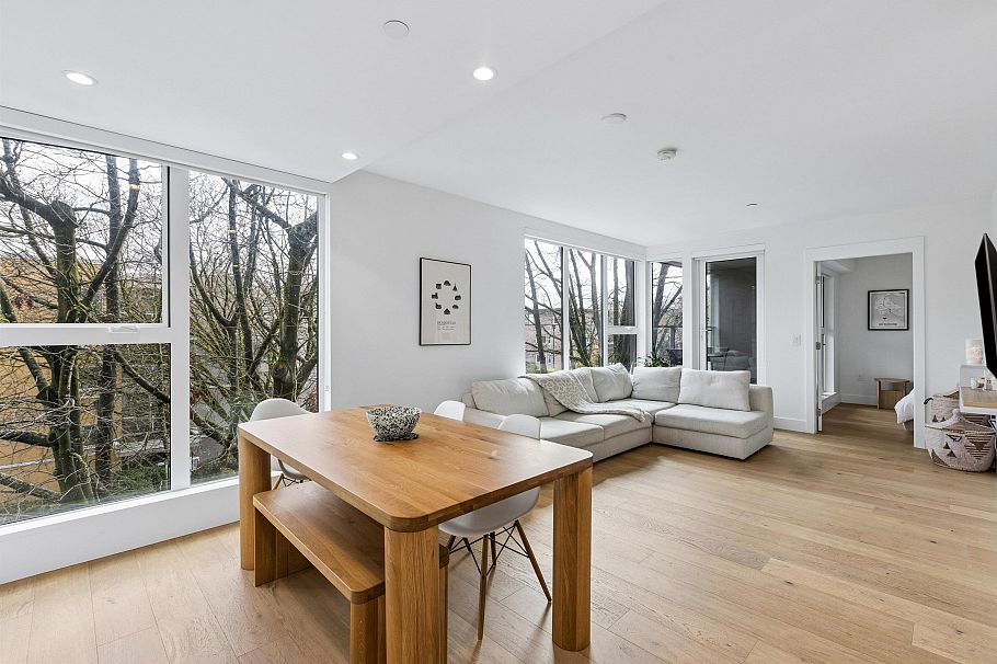 306 2485 Larch Street Vancouver, BC - 12