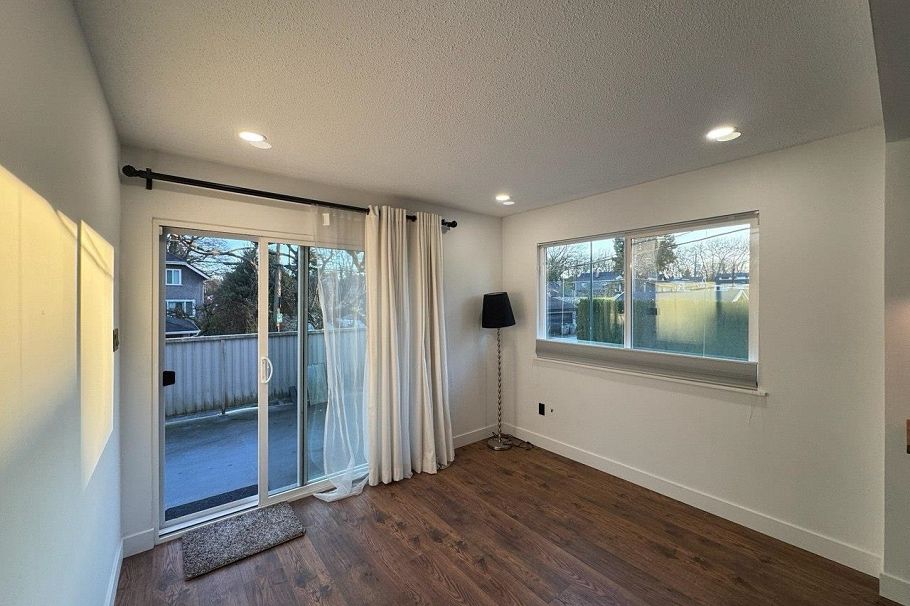 2790 W 12th Avenue Vancouver, BC - 15