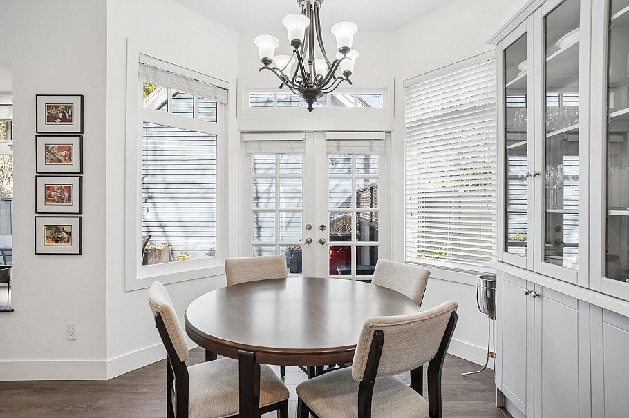 3537 W 5th Avenue Vancouver, BC - 7