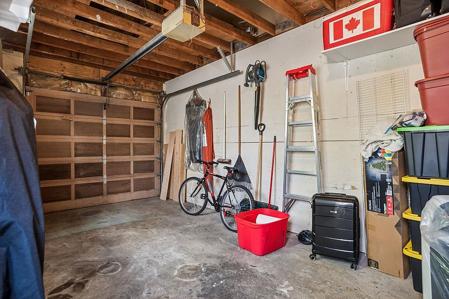 3537 W 5th Avenue Vancouver, BC - 20