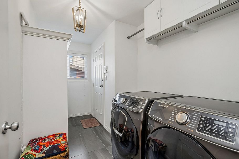 954 Tudor Avenue North Vancouver, BC - 16