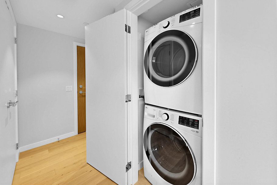 803 485 W 42nd Avenue Vancouver, BC - 20