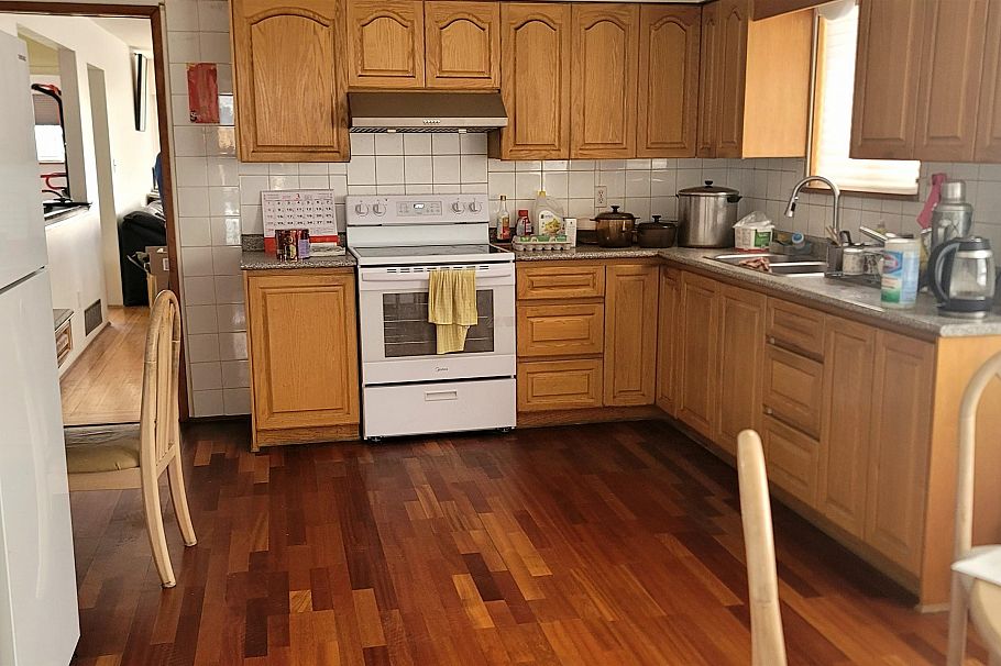 549 Renfrew Street Vancouver, BC - 3