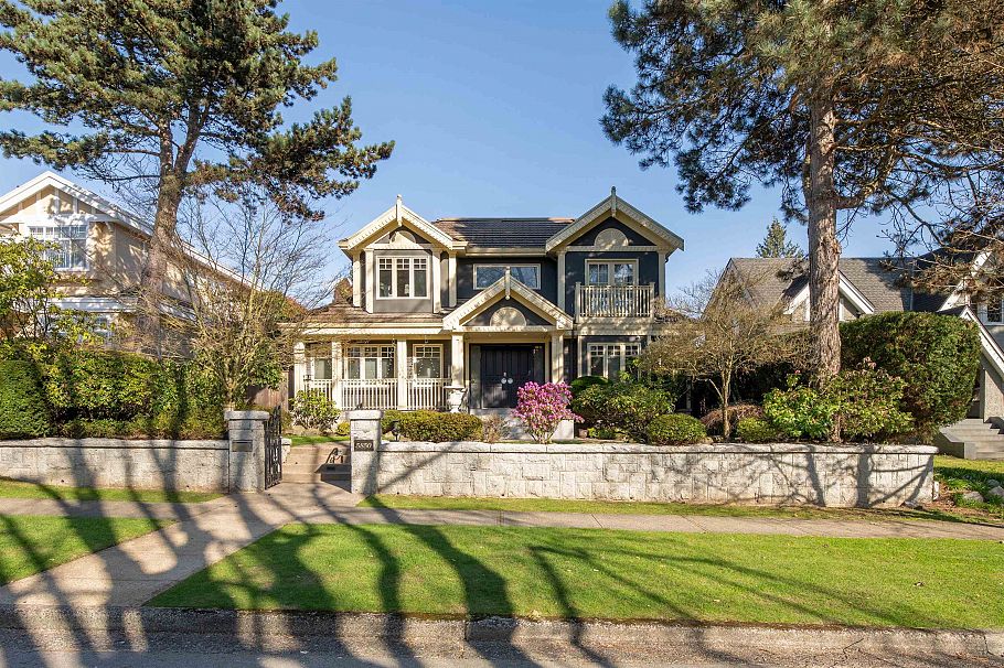 5850 Cartier Street Vancouver, BC - 1