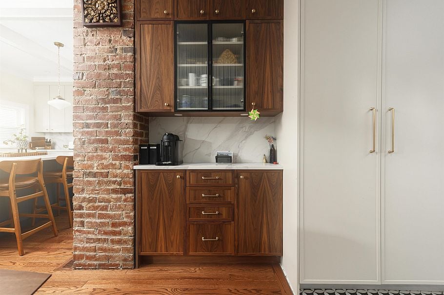 170 W 10th Avenue Vancouver, BC - 10