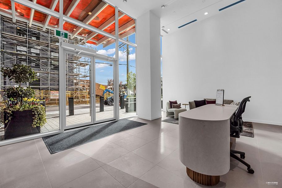 803 485 W 42nd Avenue Vancouver, BC - 33