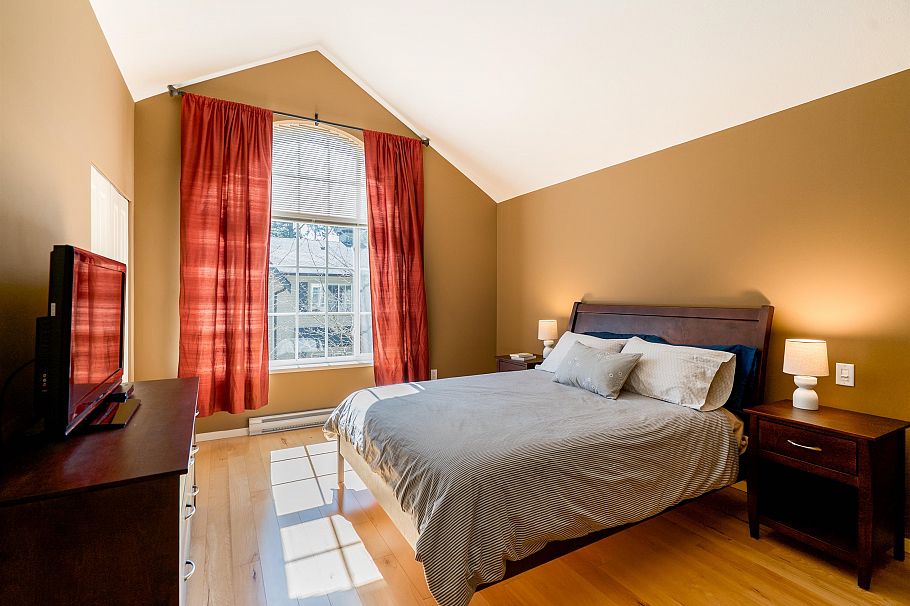 32 550 Browning Place North Vancouver, BC - 14