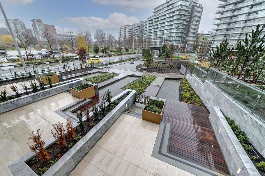 208 W 1st Avenue Vancouver, BC - 23