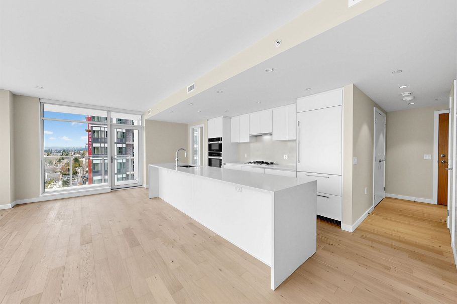 803 485 W 42nd Avenue Vancouver, BC - 4