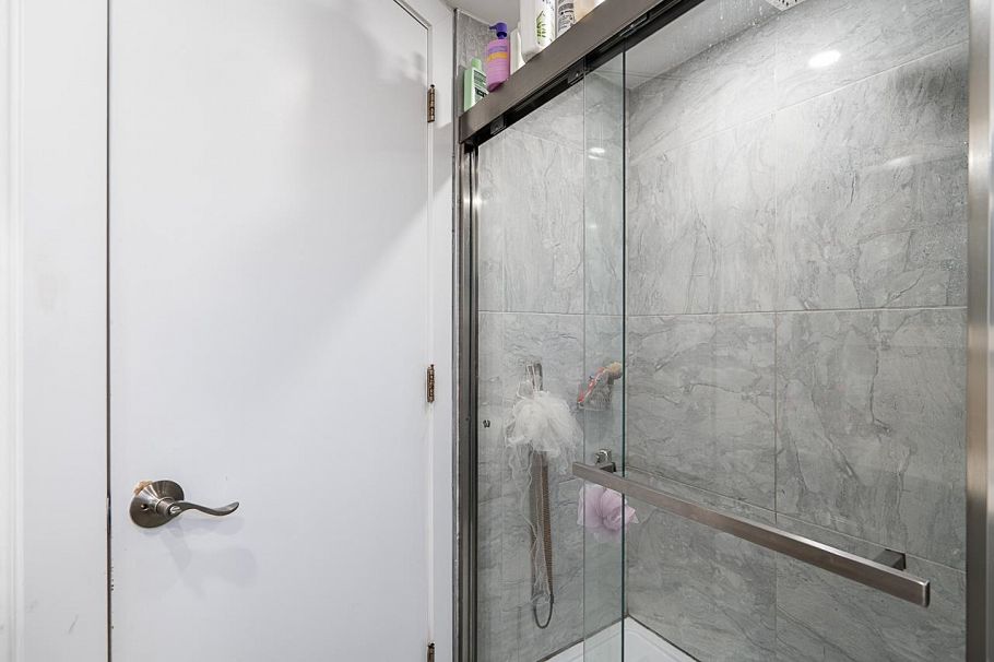 2333 Kirkstone Road North Vancouver, BC - 32