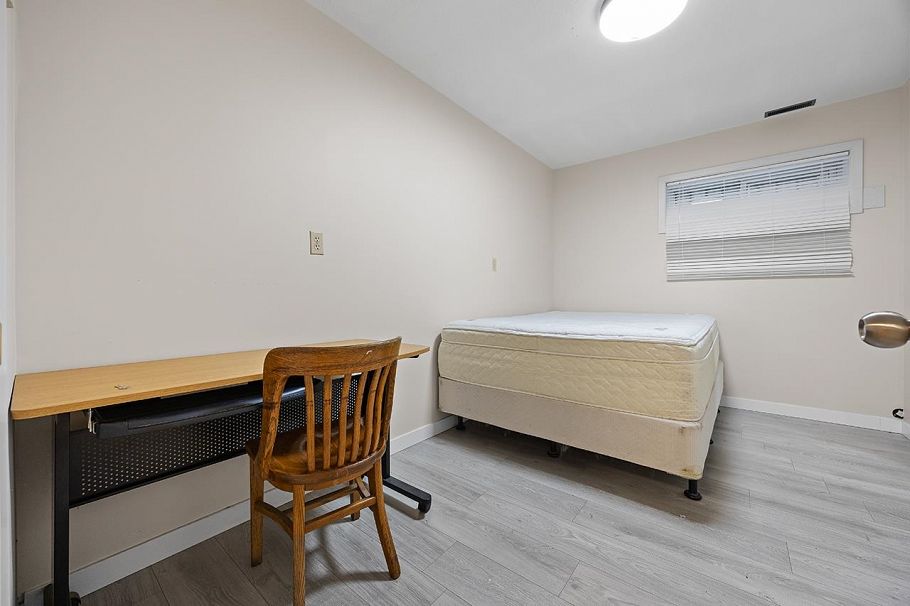 3848 W 38th Avenue Vancouver, BC - 28