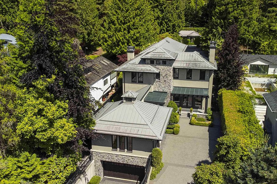 6448 Macdonald Street Vancouver, BC - 39