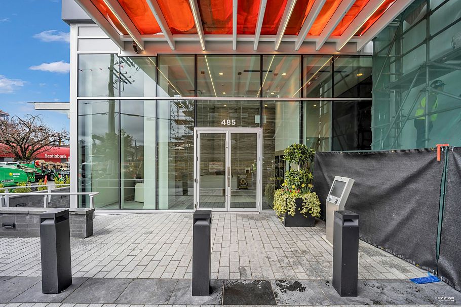 803 485 W 42nd Avenue Vancouver, BC - 31