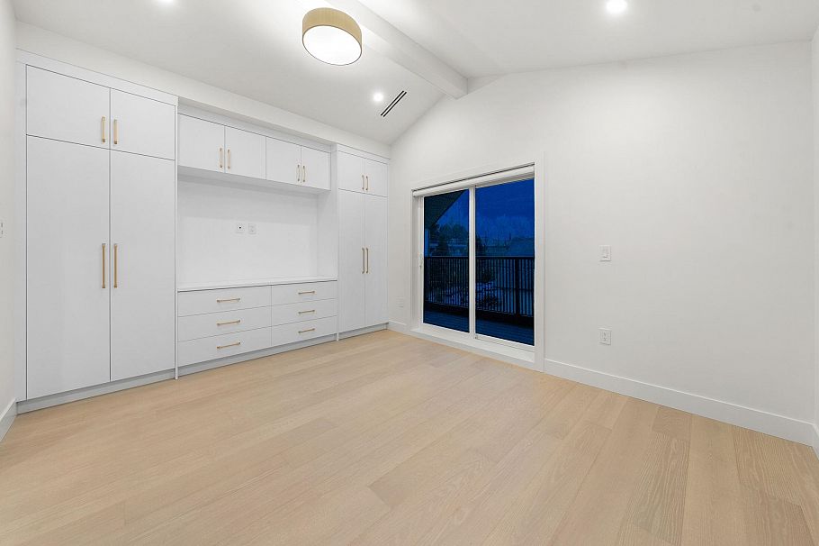 2 1582 E 2nd Avenue Vancouver, BC - 18