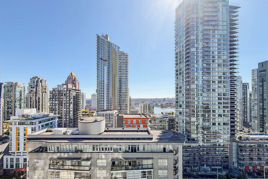 1705 1325 Rolston Street Vancouver, BC - 26